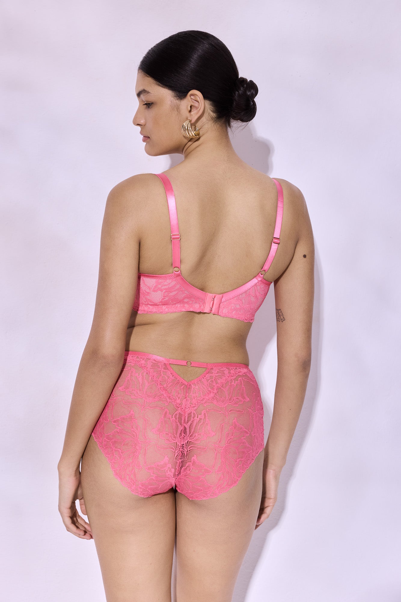 Alles Coachella M Bralette Biustonosz Braletka