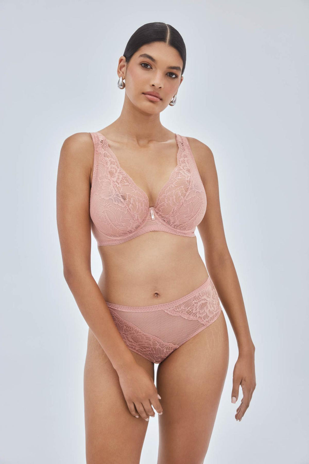 Alles Nude Rose Majtki Figi