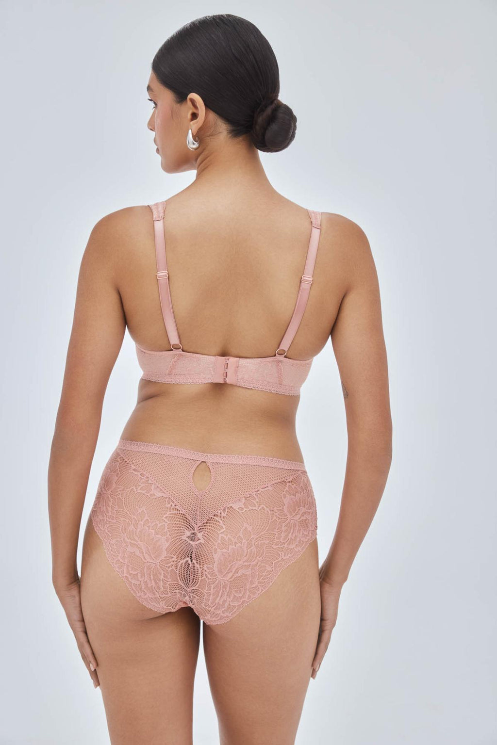 Alles Nude Rose Majtki Figi