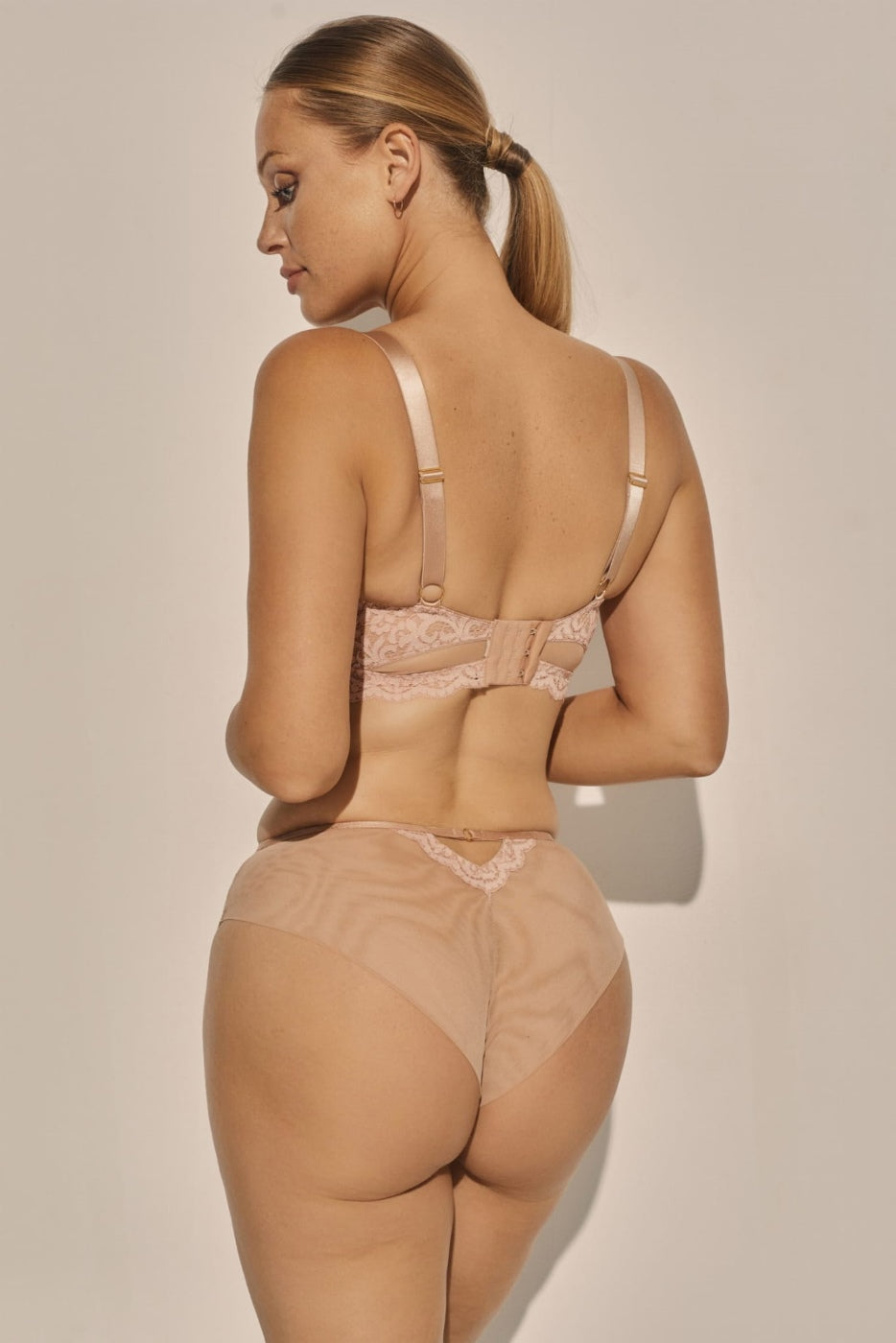 Kinga SC-1149 Bella Biustonosz Miękki