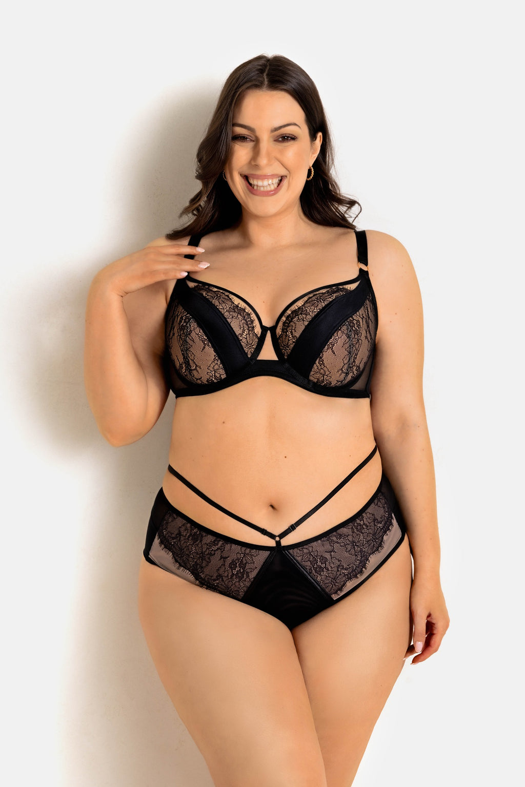 Mediolano 19245 Monaco Biustonosz Miękki