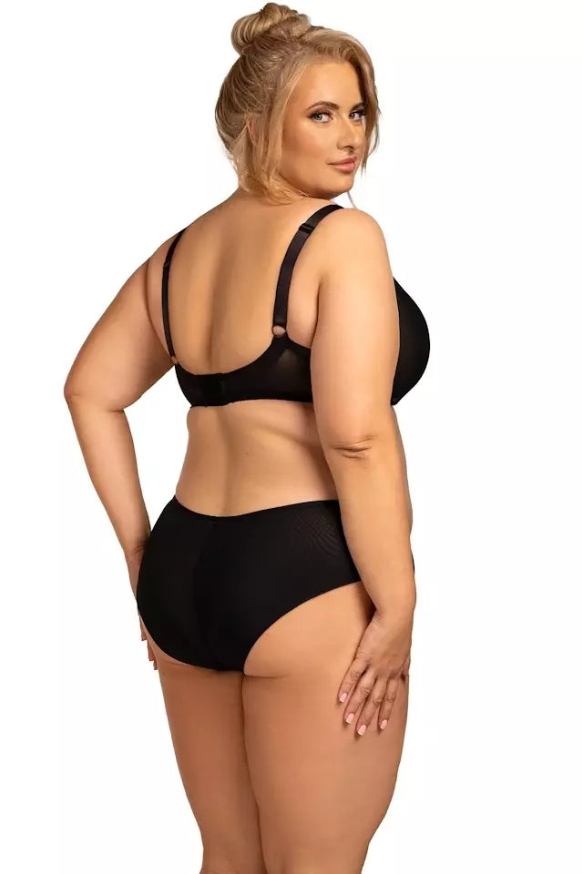 Nessa Salma Top
